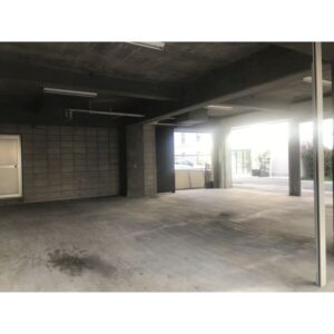 名古屋駅徒歩5分・1階路面22坪スケルトン物件