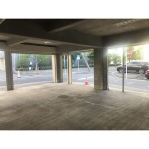 名古屋駅徒歩5分・1階路面22坪スケルトン物件